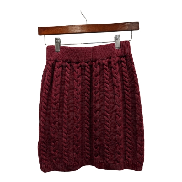 Fashion Nova Close To You Crop Top Mini Skirt Set in Mulberry in Size M - Picture 6 of 7